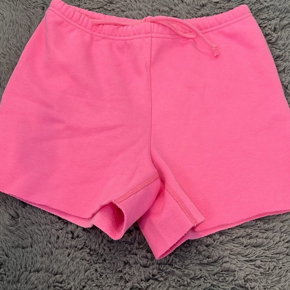 Skims bubblegum pink cotton fleece shorts